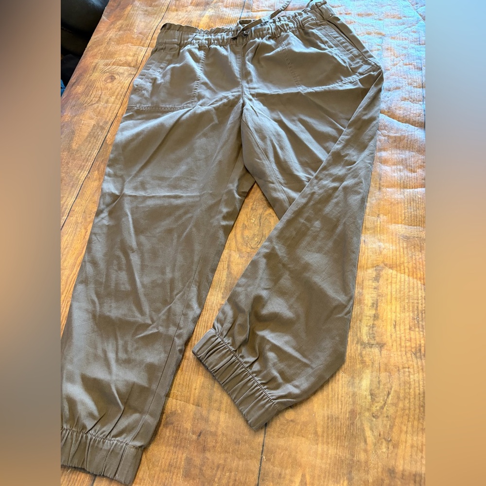 LOFT Brown Joggers‎